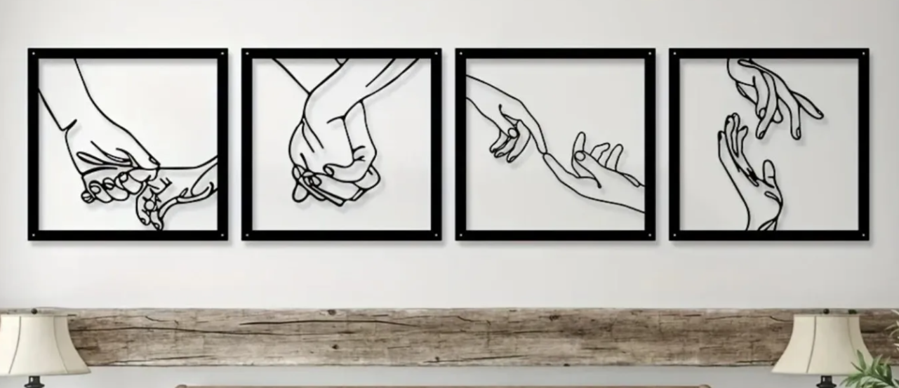 Holding Hands — 3D printed by Moon Studio 3D